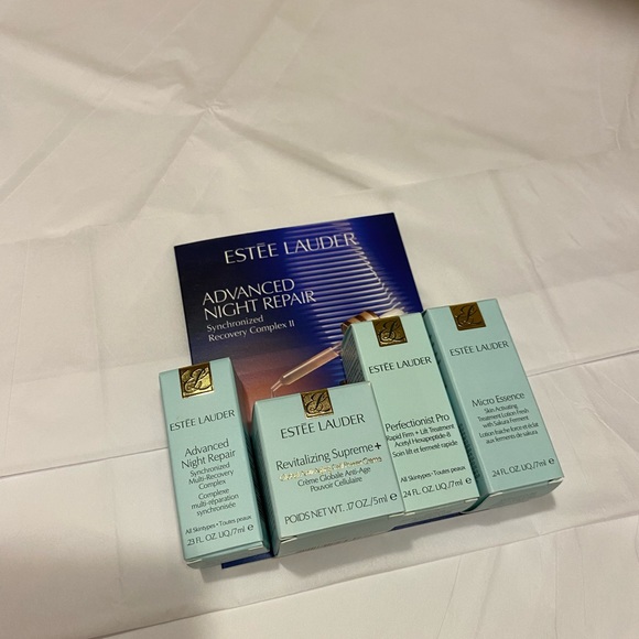 Meet Your Posher - Picture 6 of 10